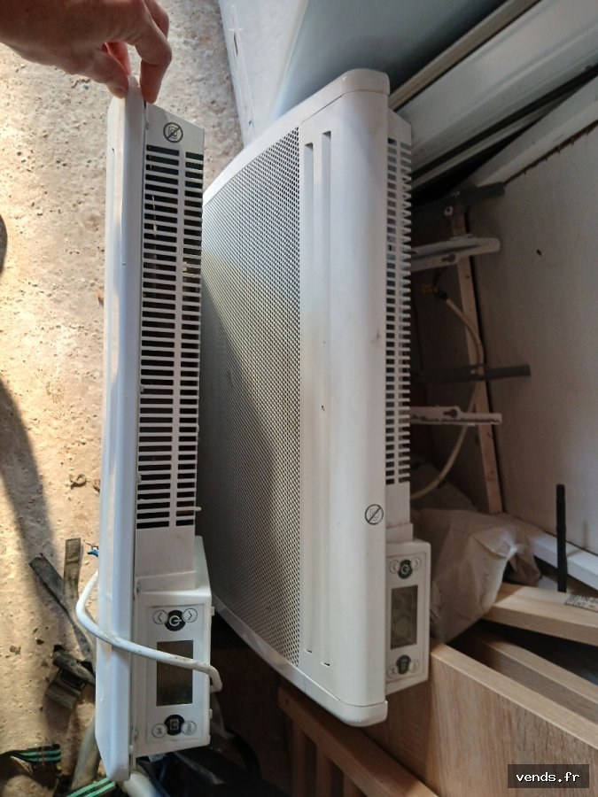 Deux radiateurs électriques