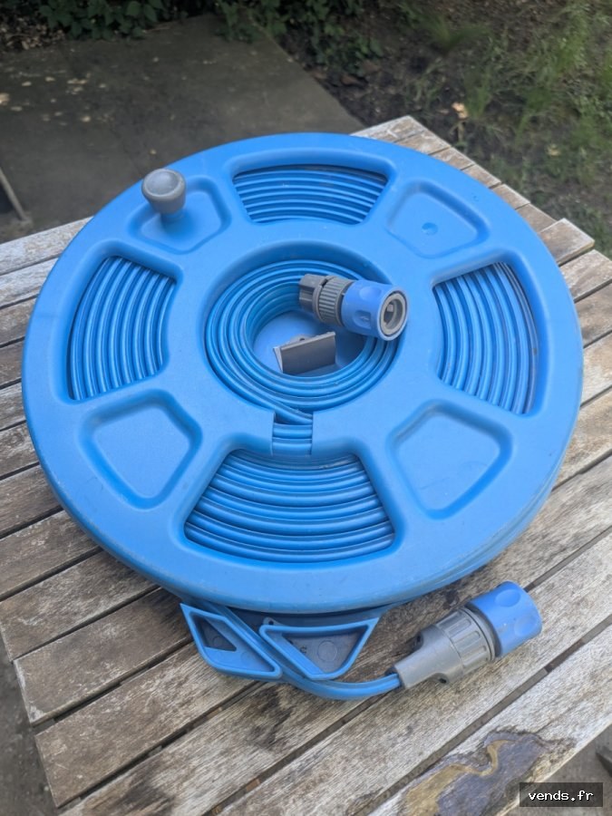 Dévidoir enrouleur tuyau arrosage bleu 20m - Excellent état