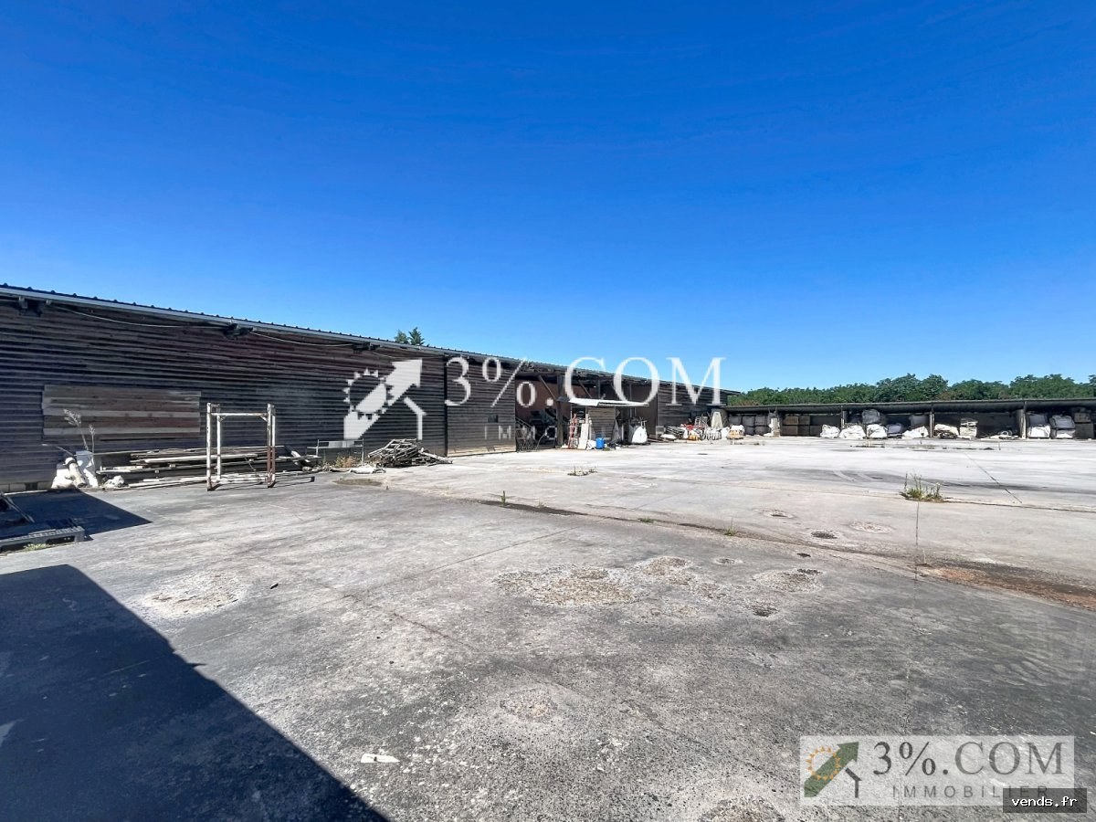 Local industriel sur parcelle de 6369 m2