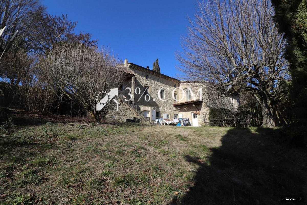 Propriété 9 pièce(s) 6 chambre(s) 256 m²