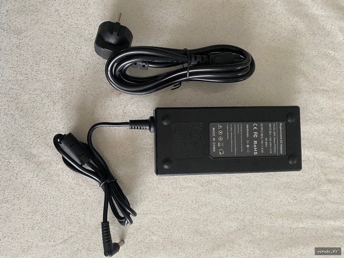 Chargeur secteur universel 19V 6.3A 120W pour PC portable