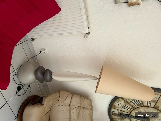 Lampe de table design beige/taupe avec abat-jour conique