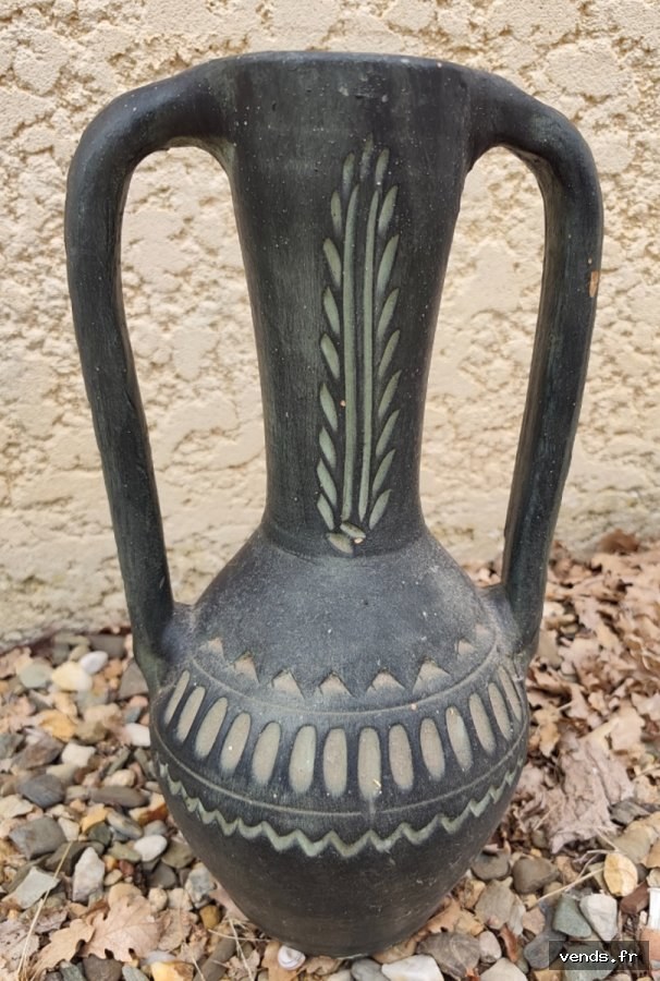 Amphore décorative style grec antique noire motifs gravés