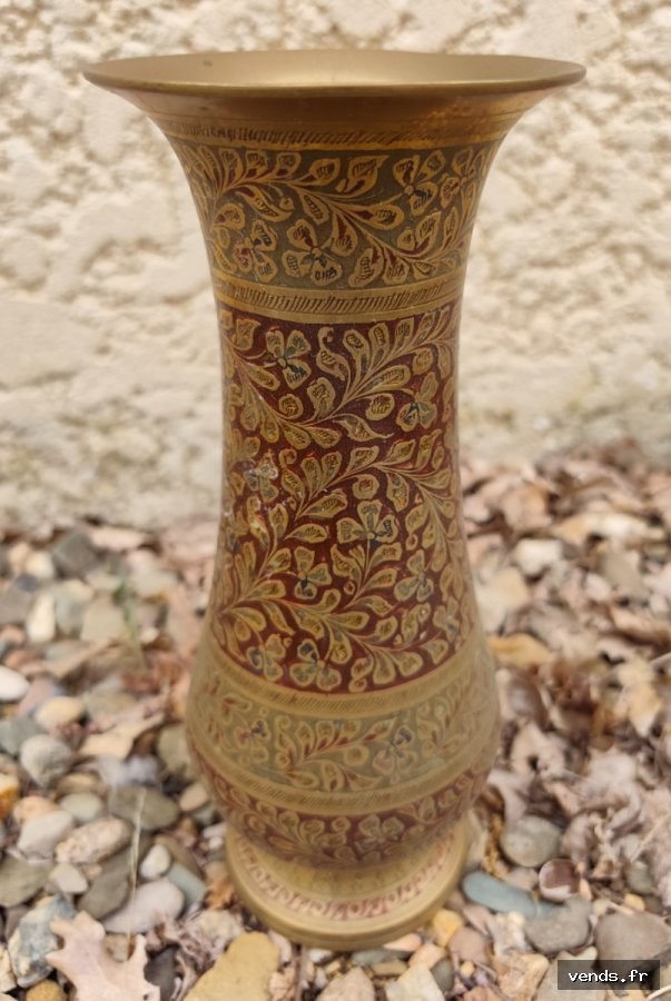 Vase laiton oriental gravé émaillé vintage décoration ethnique