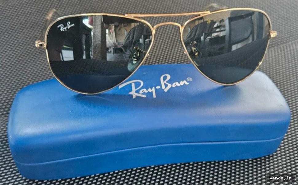 Lunettes de soleil enfant Ray-Ban Aviator dorées avec étui bleu