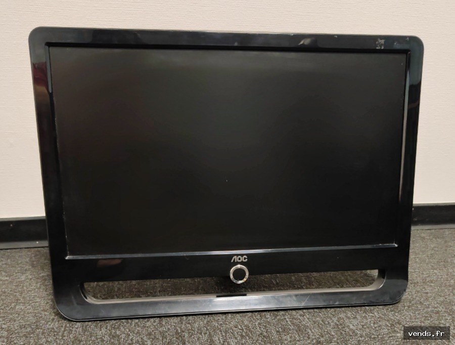 Moniteur AOC 19-22" écran plat LCD noir - très bon état