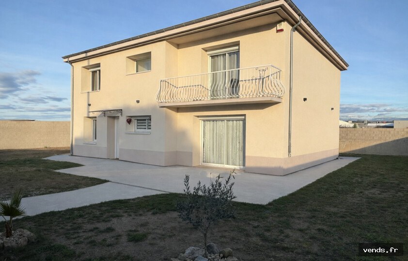 Maison 5 pièce(s) 4 chambre(s) 152 m²