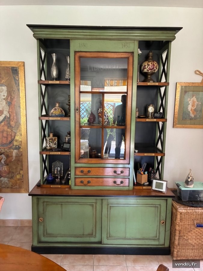 Bibliothèque vitrine style anglais peinte en vert