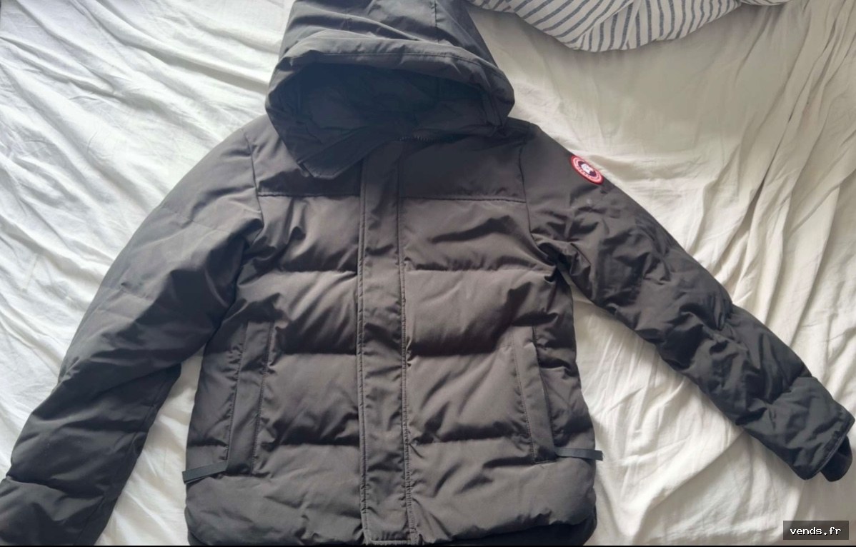 Doudoune noire avec capuche - Marque premium